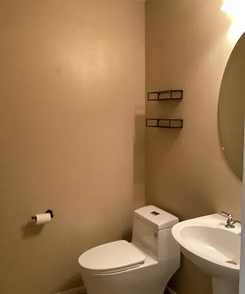5819 W Avenue K9 — Photo 30