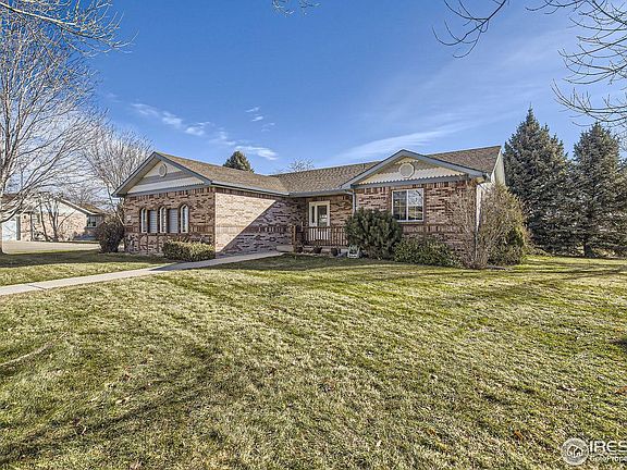 4th image of 1871 Blue River Dr