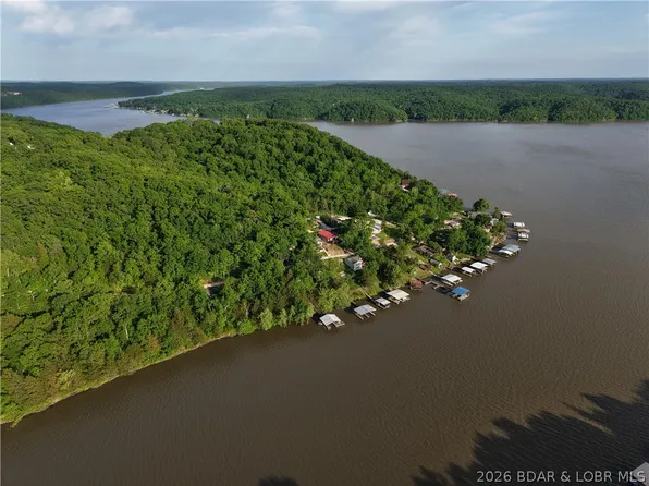 28464 Possum Trot Rd, Stover, MO 65078