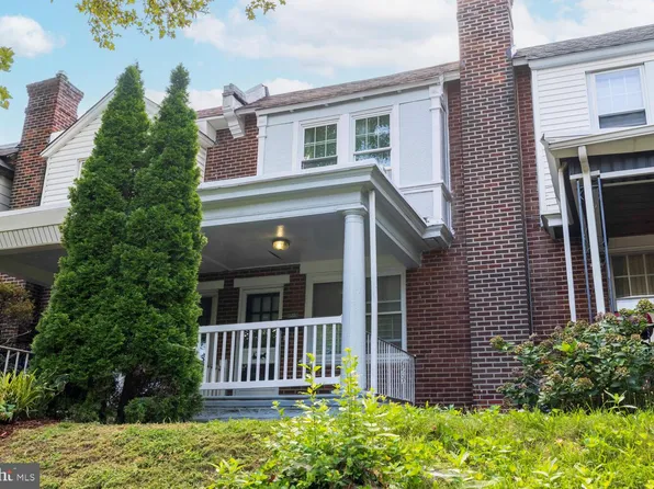 5221 Akron St, Philadelphia, PA 19124
