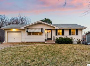 9144 Boyd St, Omaha, NE 68134