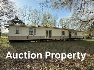 340 E 9th St #A, Chelsea, OK 74016