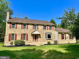 10 Shagbark Ct, Hockessin, DE 19707