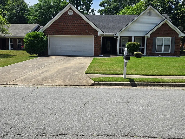 2595 Freemans Walk Dr — Photo 1