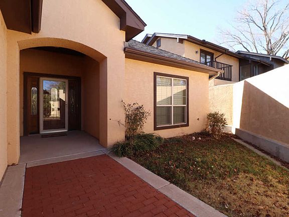 5th image of 7 Windwood Pl