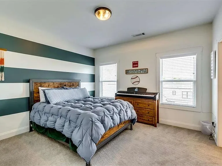 155 Dean Dr — Photo 34