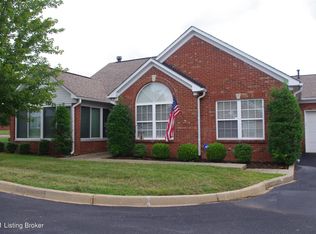 8114 Saint Andrews Village Dr, Louisville, KY