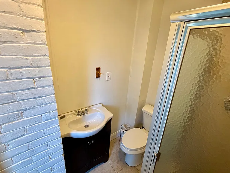 1518 Willow Ave — Photo 14