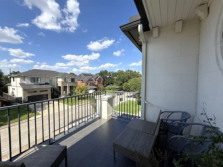 4043 Tartan Ln — Photo 34