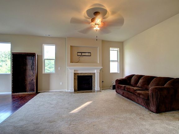 3rd image of 5625 Timber Ridge Dr