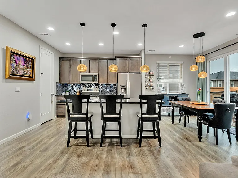 25062 E Cedar Pl — Photo 9