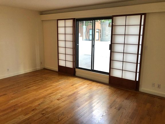 4th image of 10 Leroy Pl