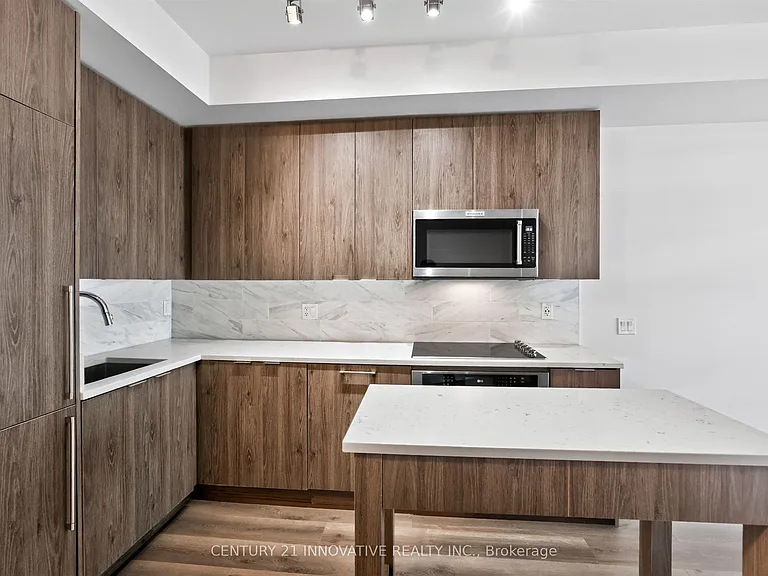 38 Iannuzzi St #330 — Photo 18