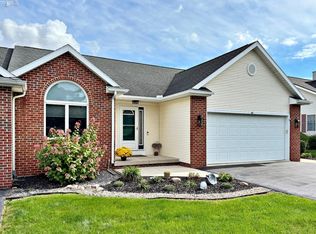 36 Towne And Country Dr, Tiffin, OH 44883