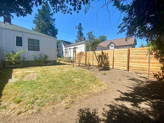 3rd image of 5708 8th Ave NW