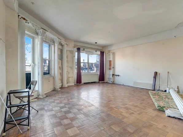 33 Greenwich Ave APT 11H, New York, NY 10014