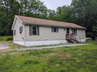 200 Couchtown Rd, Warner, NH 03278