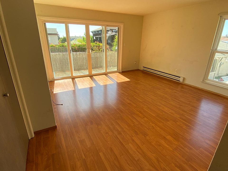 1st image of 1528 Oxford St #3