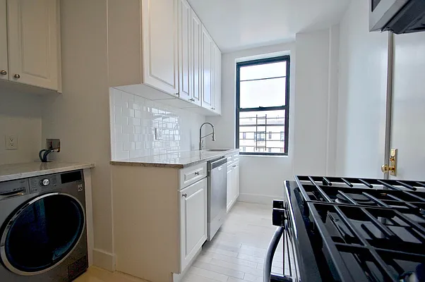 Rented by Compass | media 14