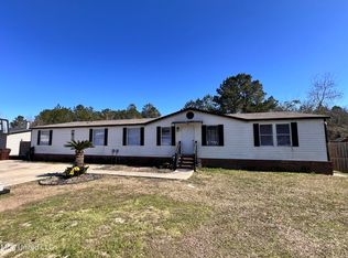 19494 Lennis Cuevas Rd, Saucier, MS 39574