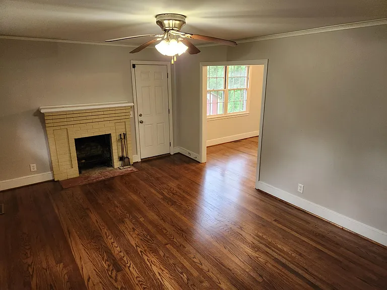 4312 Wentworth Dr — Photo 16