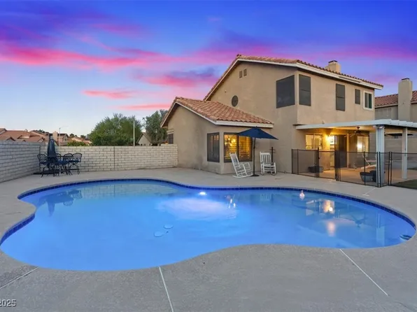 353 Templeton Dr, Henderson, NV 89074