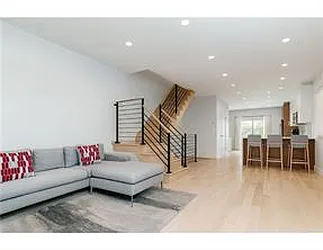 2703 East 28th Street