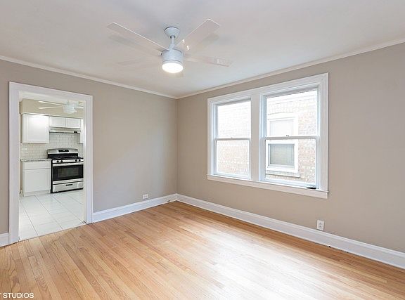 4th image of 6609 S Karlov Ave