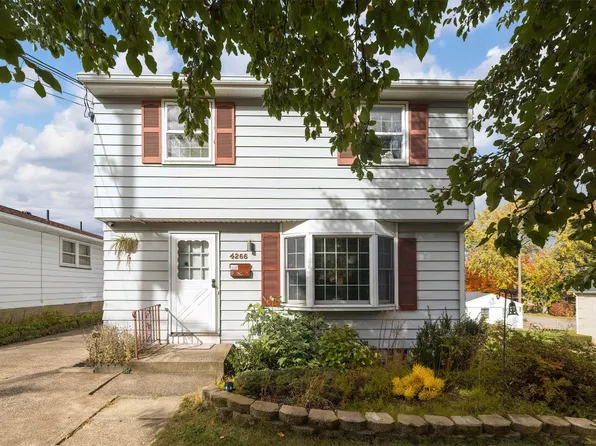 4266 Harding Dr, Erie, PA 16509