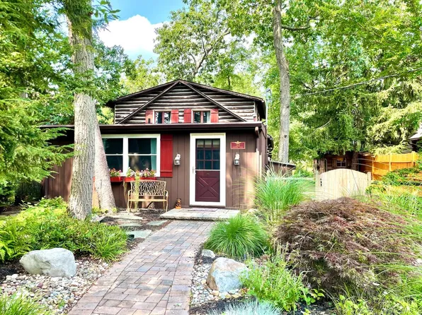 163 Chippewa Trl, Medford Lakes, NJ 08055