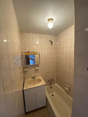 5th image of 125 2nd Ave APT 5