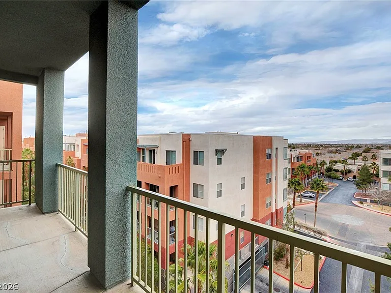 62 E Serene Ave #414 — Photo 44