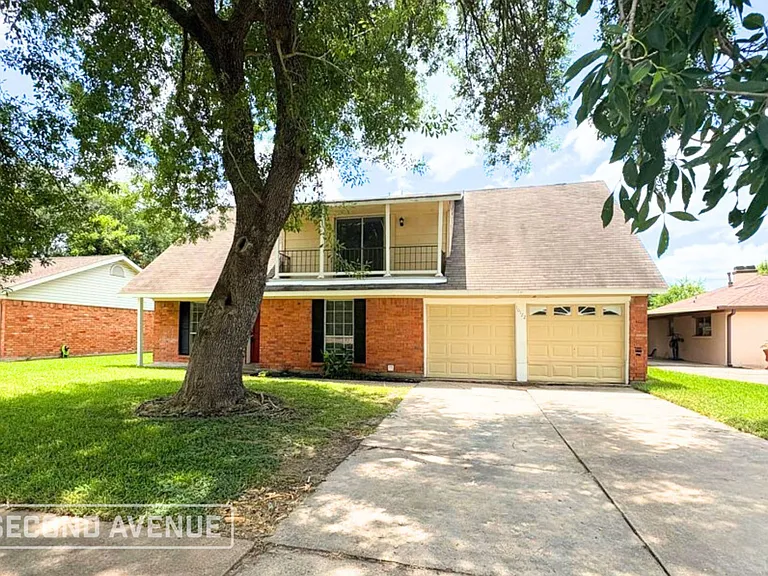 10122 Sagedowne Ln — Photo 1