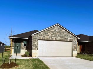 10408 Baled Bermuda Rd, Oklahoma City, OK 73114