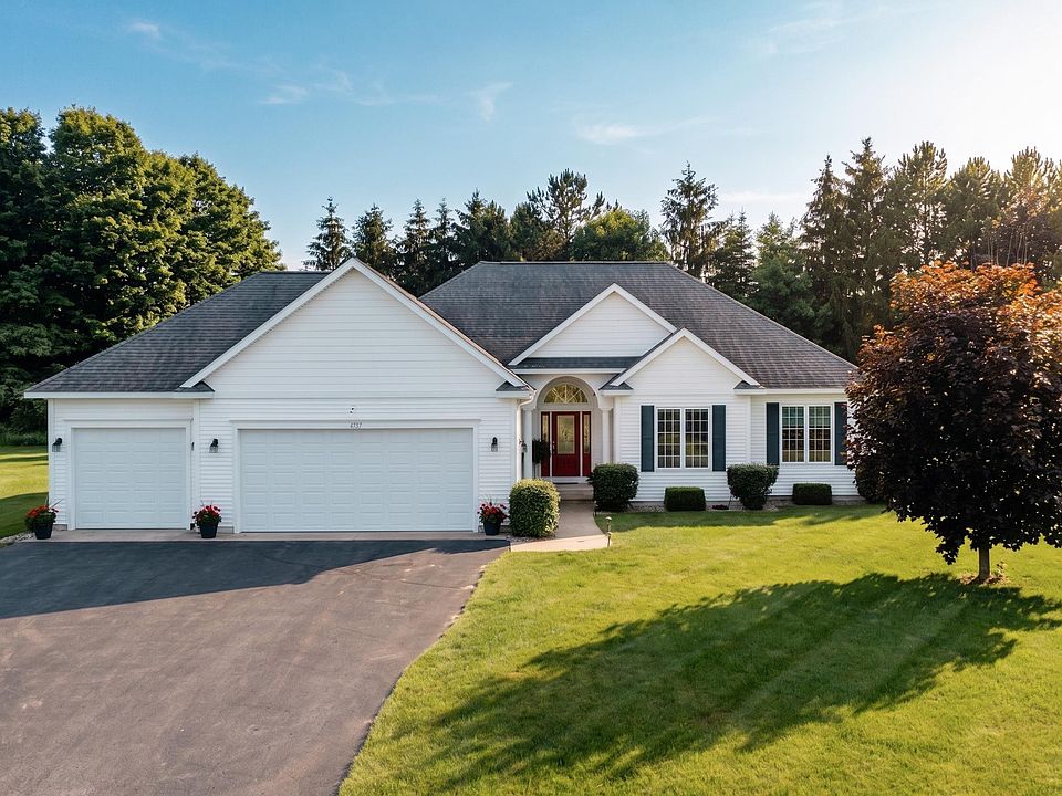 1st image of 4157 Stoneridge Dr