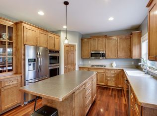 20371 Quapaw St NW, Oak Grove, MN 55303