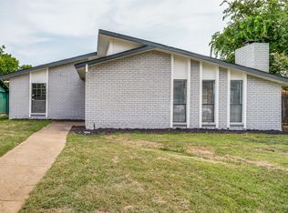 7634 Ashcrest Ln, Dallas, TX 75249