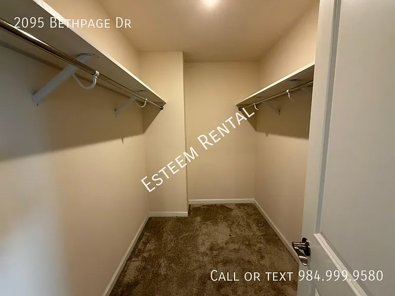 2095 Bethpage Dr — Photo 25