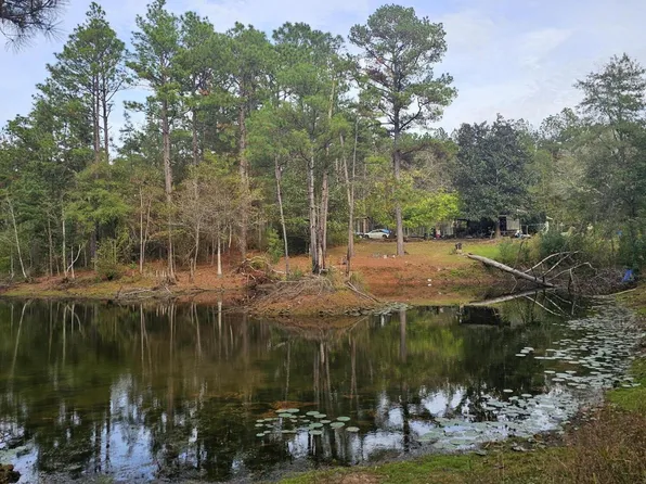 134 B Lowe Ln, Lumberton, MS 39455