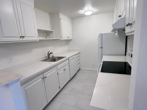 170 Upper Via Casitas APT 7, Greenbrae, CA 94904