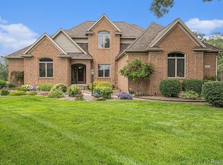 5263 Augusta Ct, Metamora, MI 48455