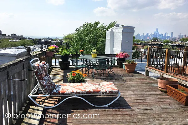 Sold by Brooklyn Properties | media 26