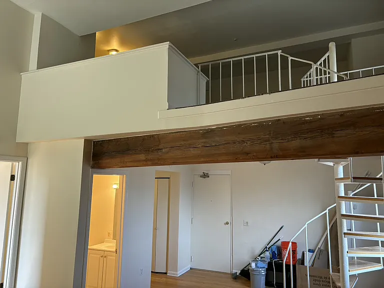 17 Water St #102 — Photo 9