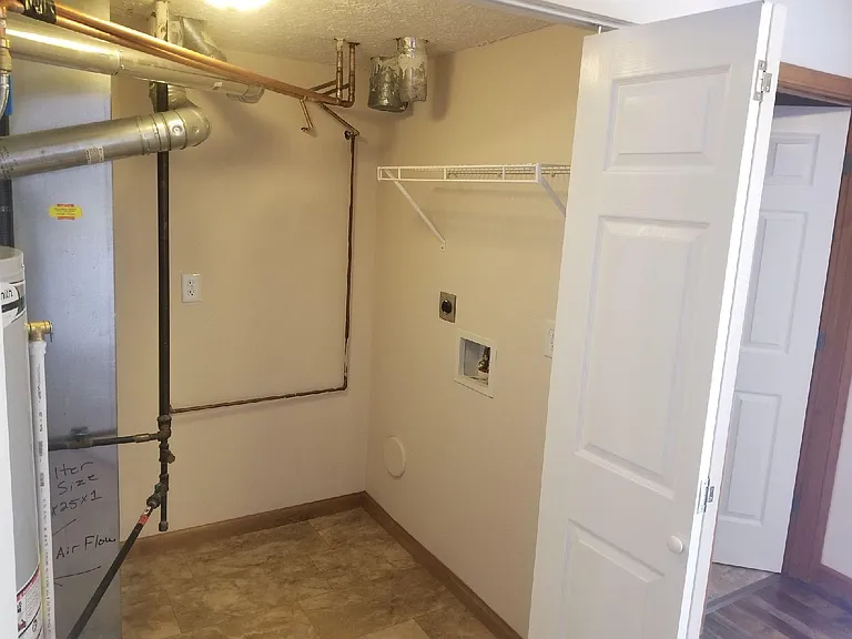 154 Helen Pl — Photo 16