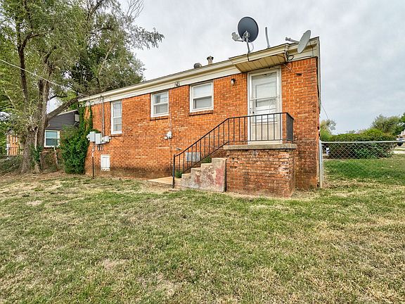 4th image of 534 Monroney Dr
