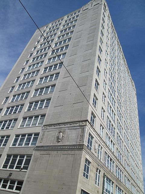 1st image of 1100 Vine St Unit P3-01