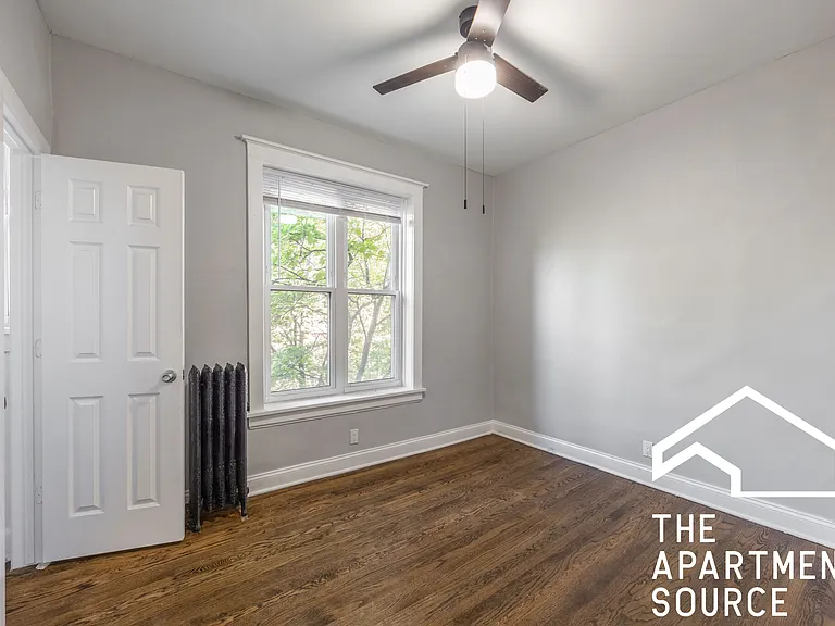6257 N Lakewood Ave #3 — Photo 9