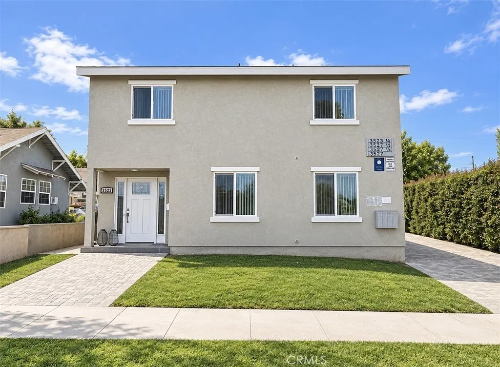 5 bed, 1850 sqft, $4,100 — Photo 1