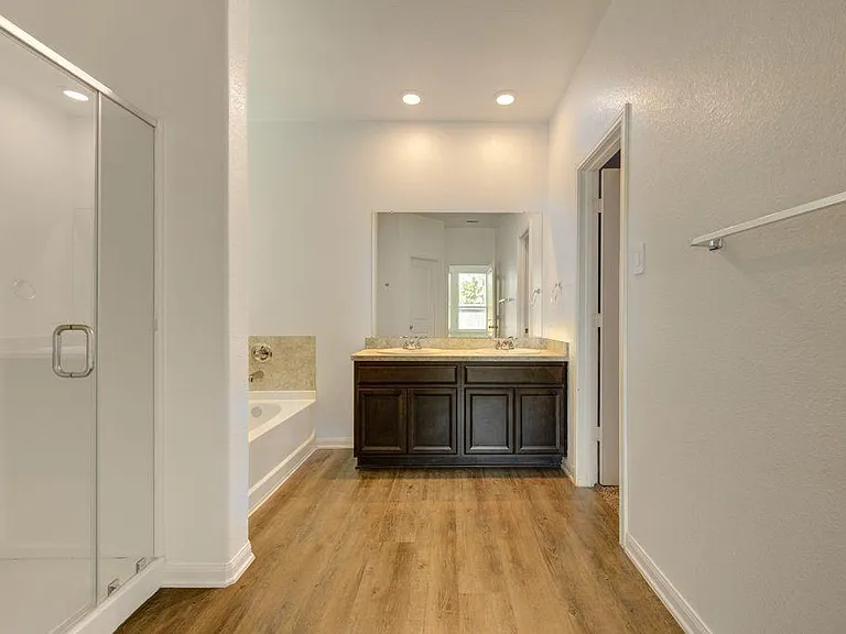 14469 Sugar Pines Dr — Photo 20