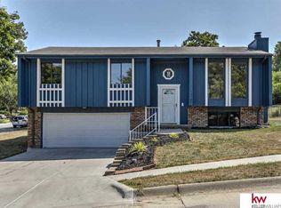 13705 W St, Omaha, NE 68137